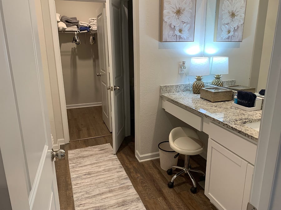 Master Bedroom Bath