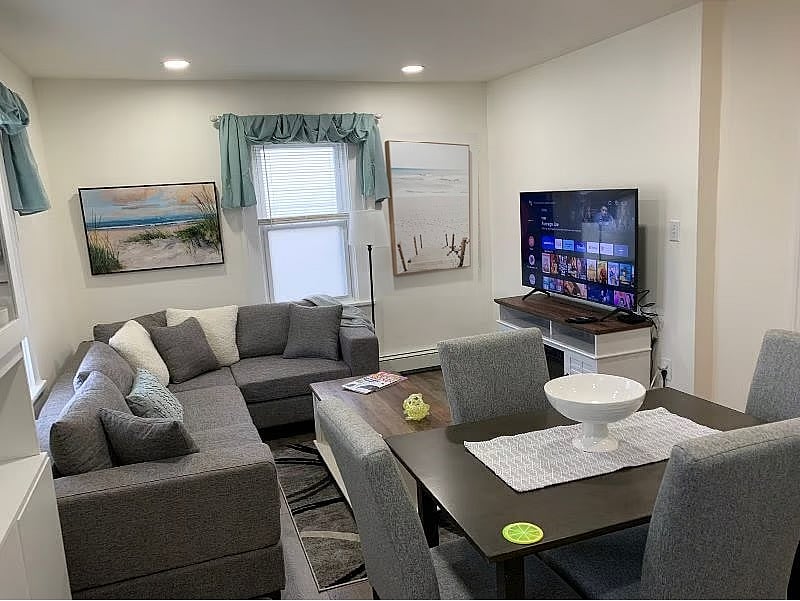 Furnished Finder property 616259_1 photo 4
