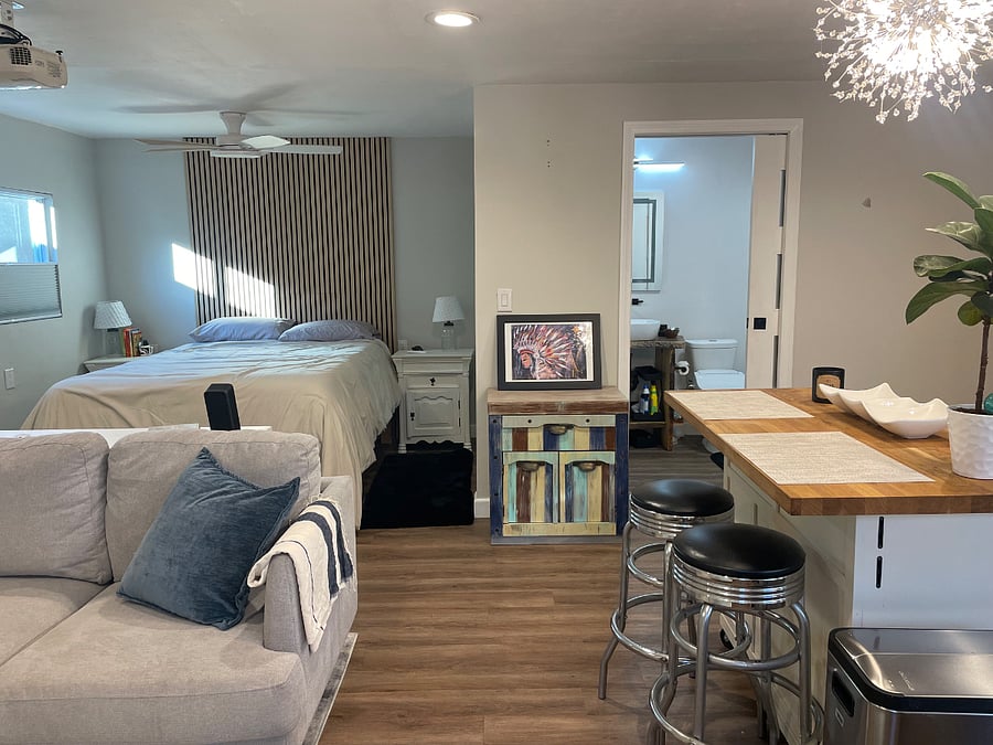 Furnished Finder property 616263_1 photo 3
