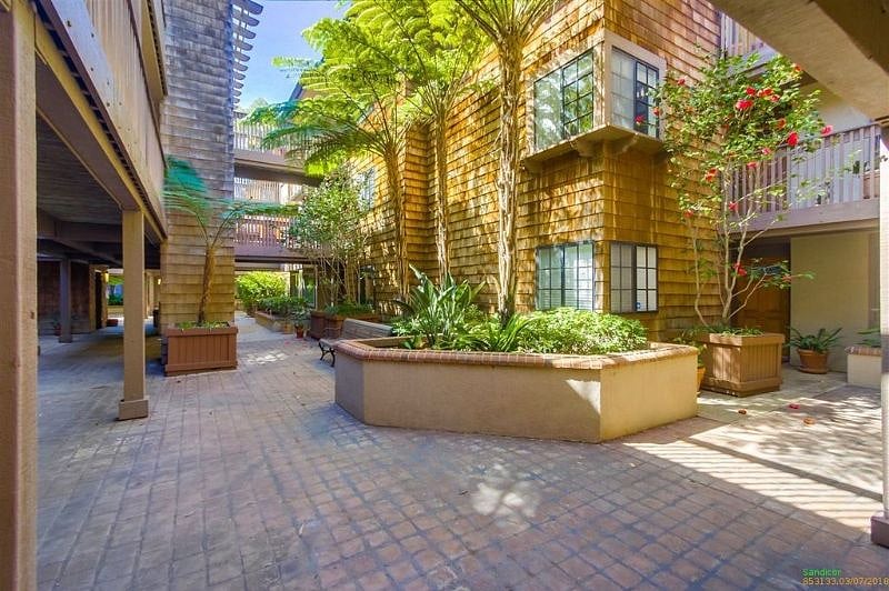 Furnished Finder property 616281_1 photo 17