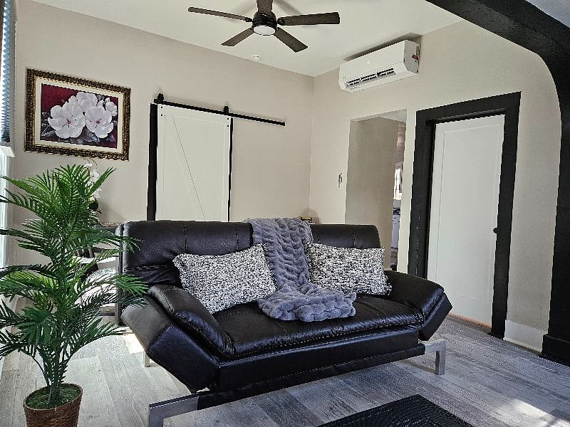 Furnished Finder property 616291_1 photo 3