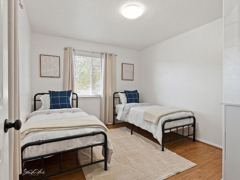 Bedroom #1