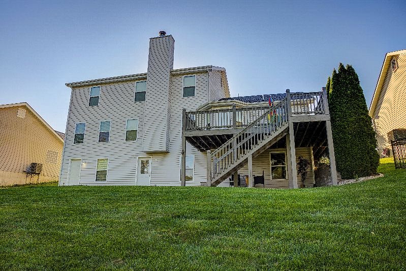 Back view of home