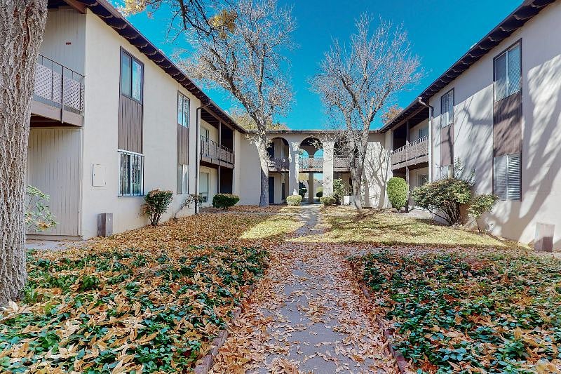 Furnished Finder property 616441_1 photo 18