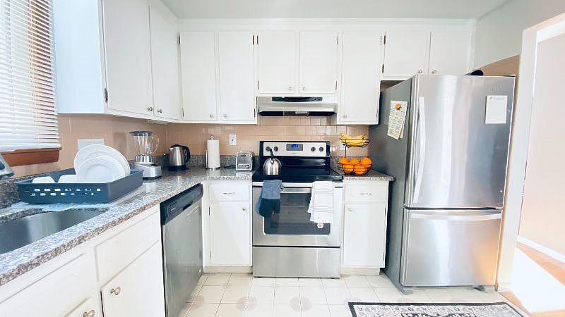 Furnished Finder property 616512_1 photo 12