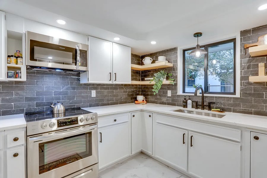 Furnished Finder property 616557_2 photo 8