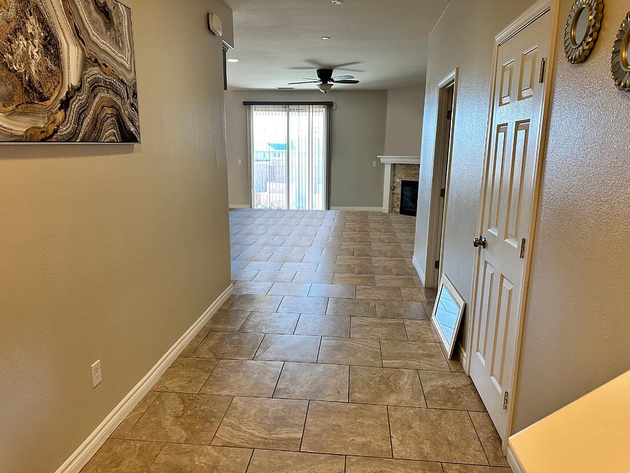 Furnished Finder property 616568_1 photo 4