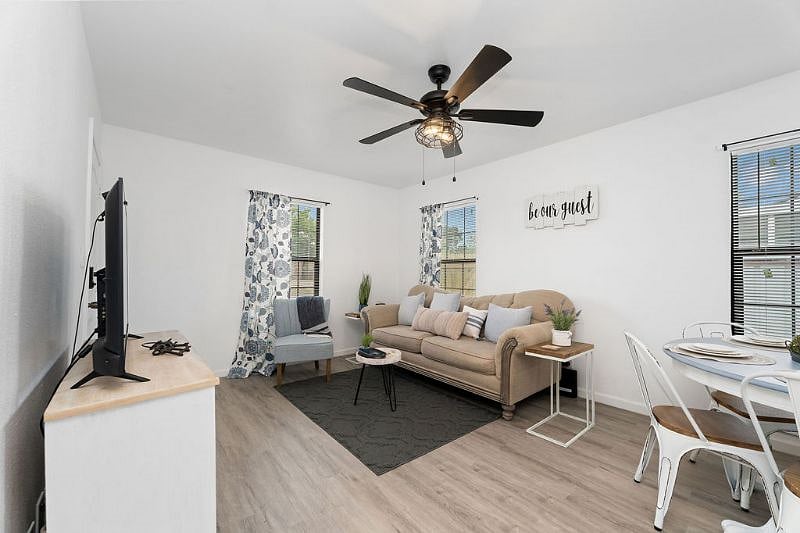 Furnished Finder property 616584_1 photo 12