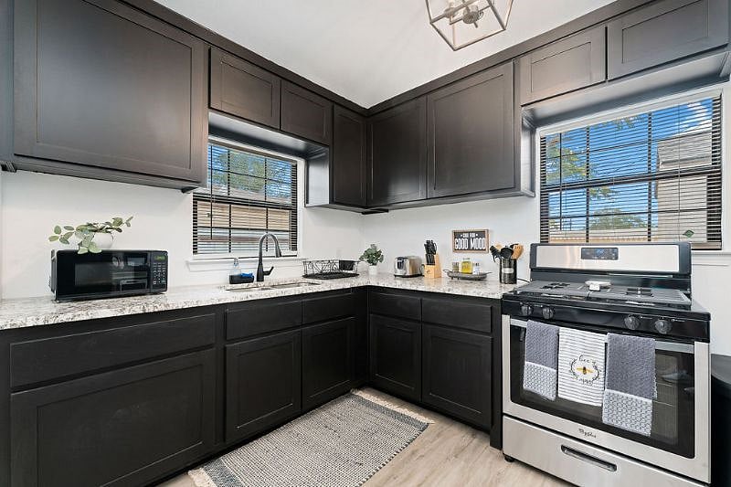 Furnished Finder property 616584_1 photo 19