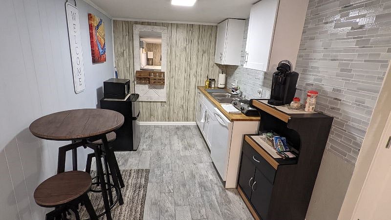 Furnished Finder property 616588_1 photo 6