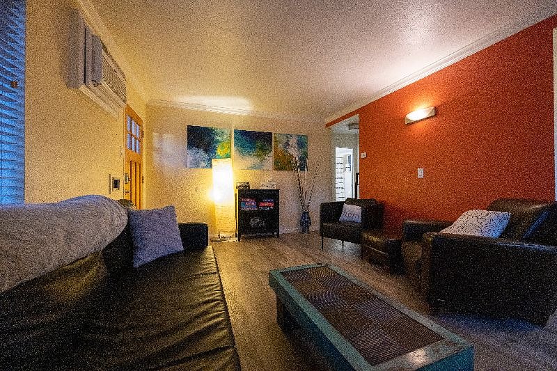 Furnished Finder property 616602_1 photo 8