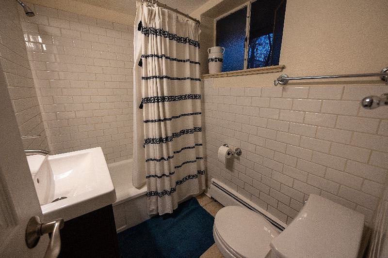 Furnished Finder property 616602_1 photo 11