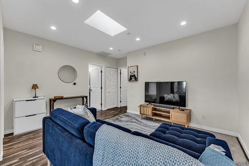 Furnished Finder property 616730_1 photo 8