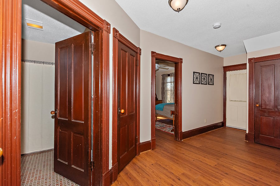 The entire apartment has new luxury vinyl flooring and is freshly painted. Guest rooms are separated by spacious center hallway.