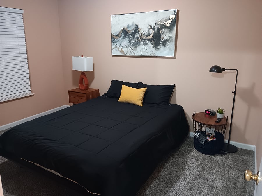 Guest Bedroom #2