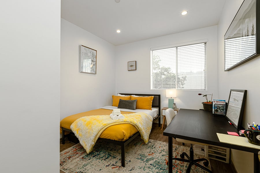 Furnished Finder property 616993_1 photo 26