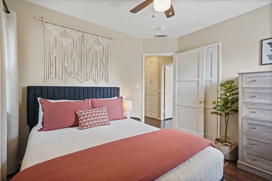Furnished Finder property 617013_1 photo 5