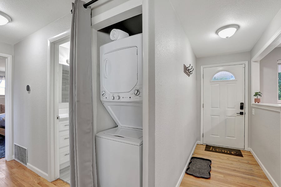 Furnished Finder property 617121_1 photo 14