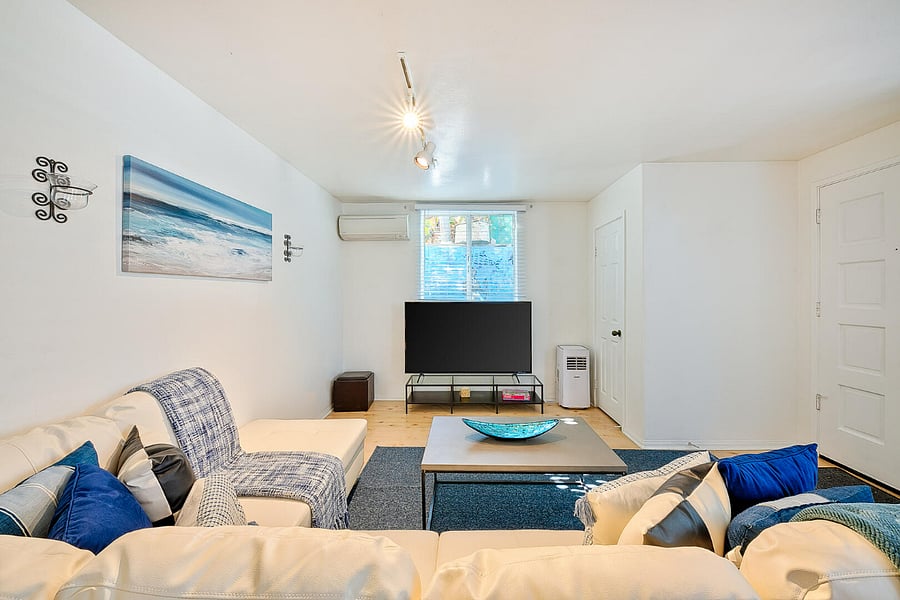 Furnished Finder property 617156_1 photo 24