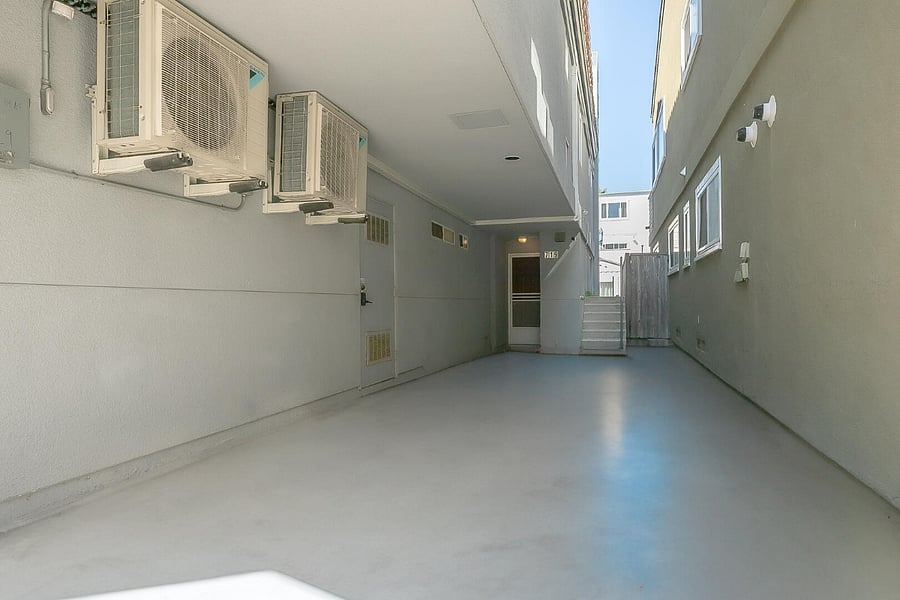 Furnished Finder property 617156_1 photo 28