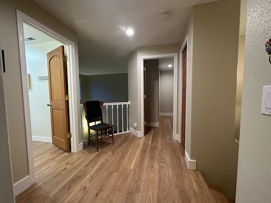 Upstairs landing looking from bedroom 3