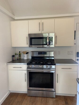Kitchen Oven/Microwave