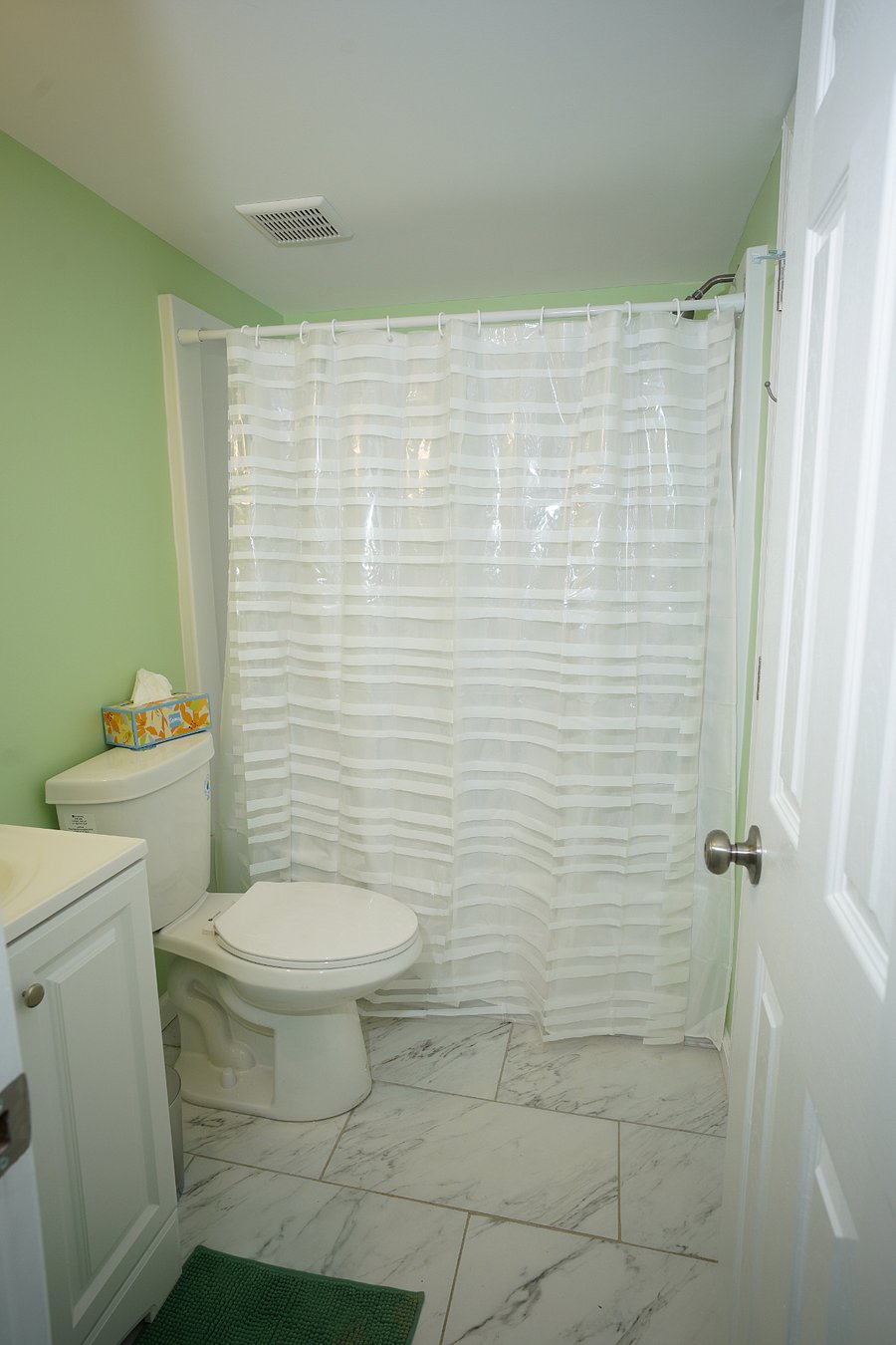 Main bathroom