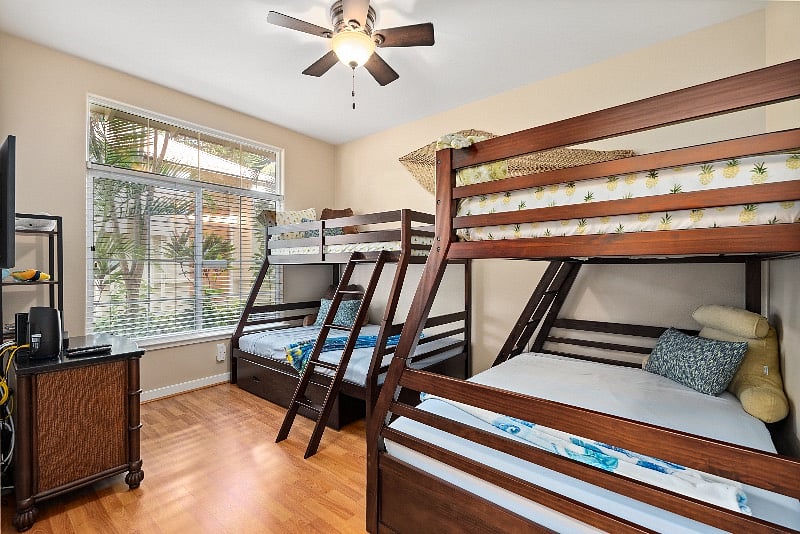 3rd BR-Bunk Beds
