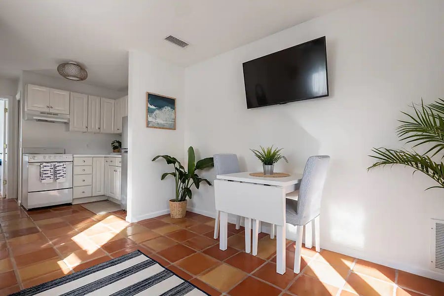 Furnished Finder property 617269_1 photo 2