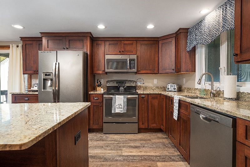 Furnished Finder property 617289_1 photo 3