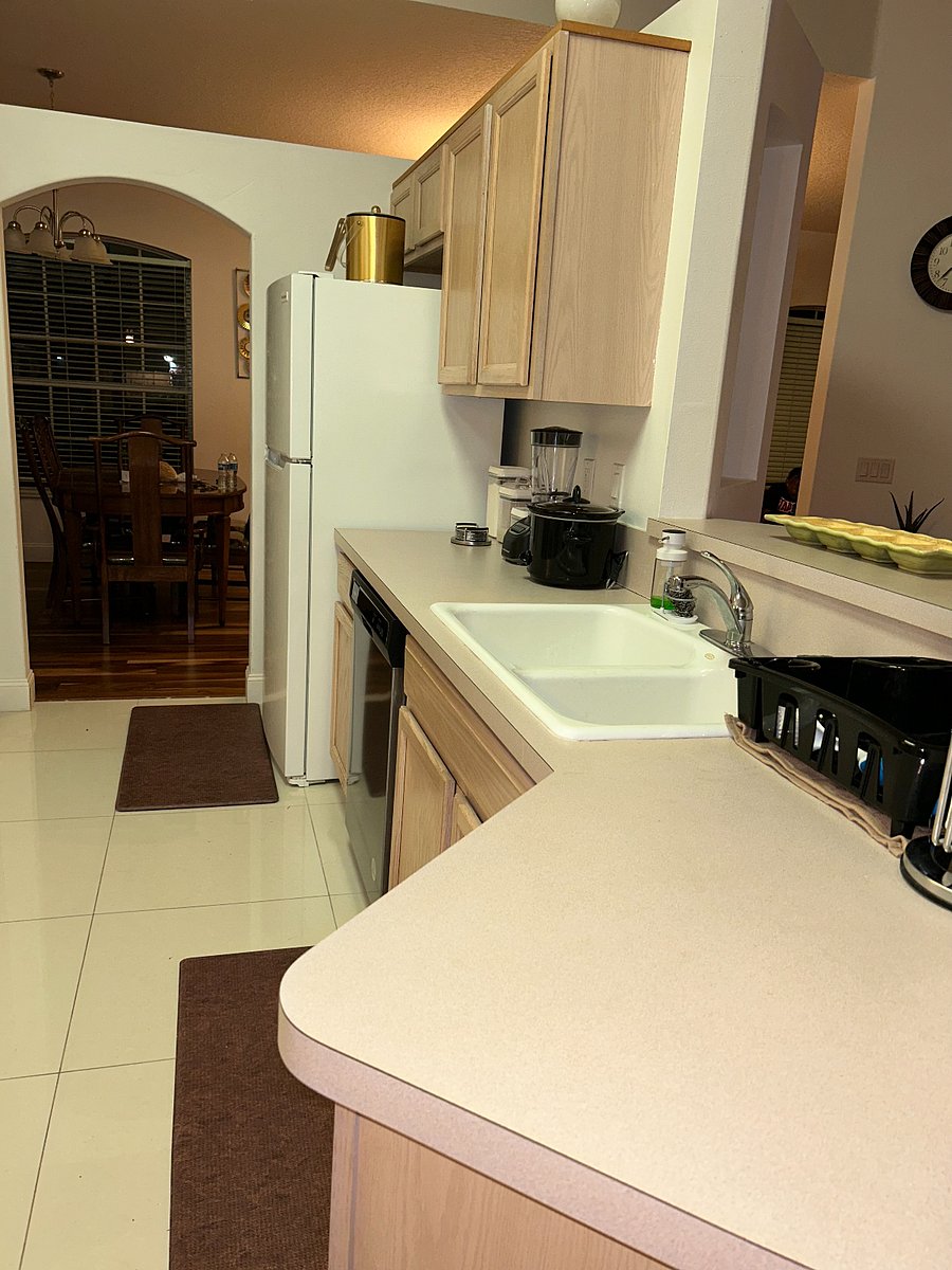 Furnished Finder property 617299_1 photo 17