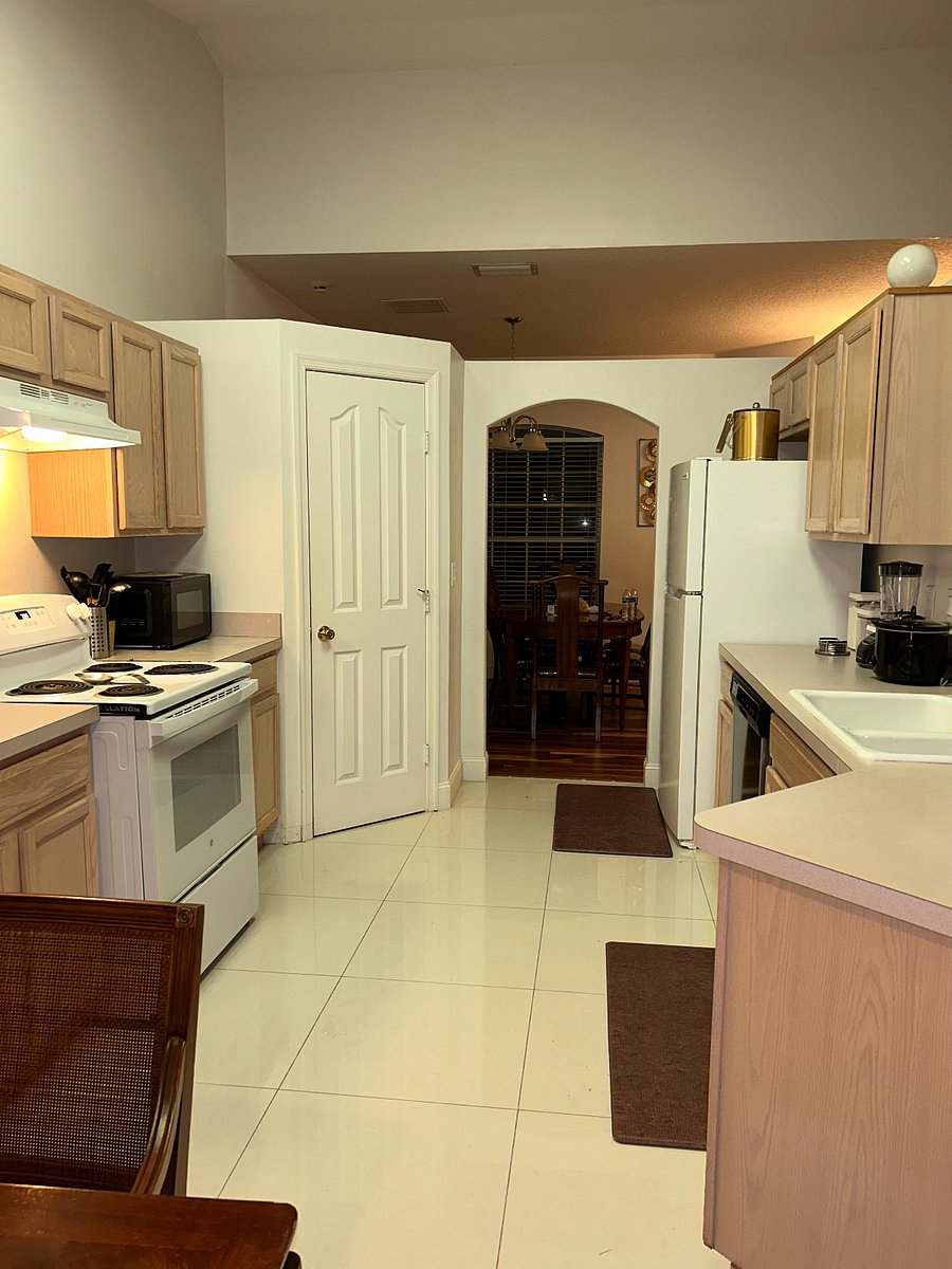 Furnished Finder property 617299_1 photo 18