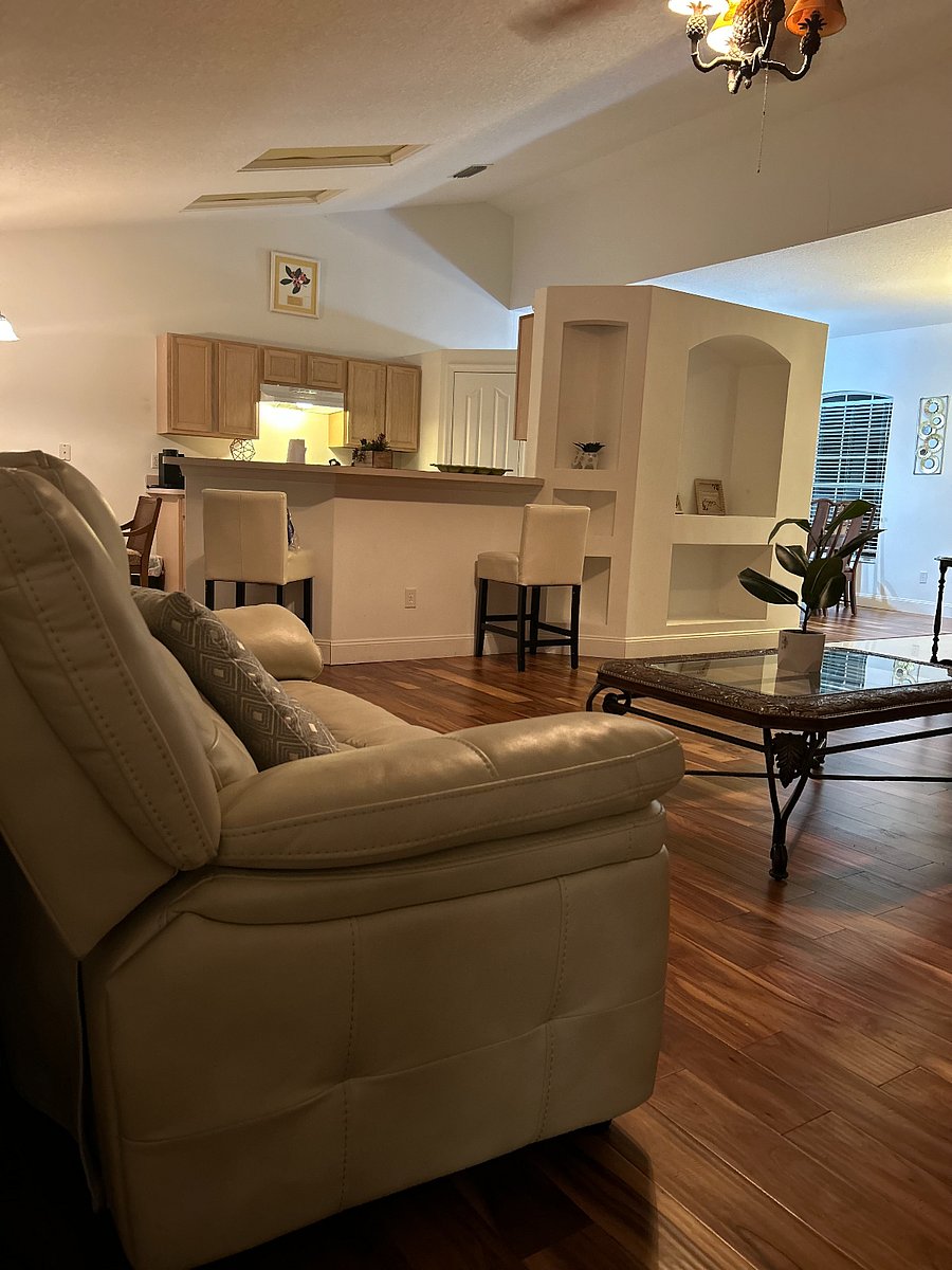 Furnished Finder property 617299_1 photo 28