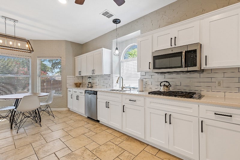 Furnished Finder property 617377_1 photo 2