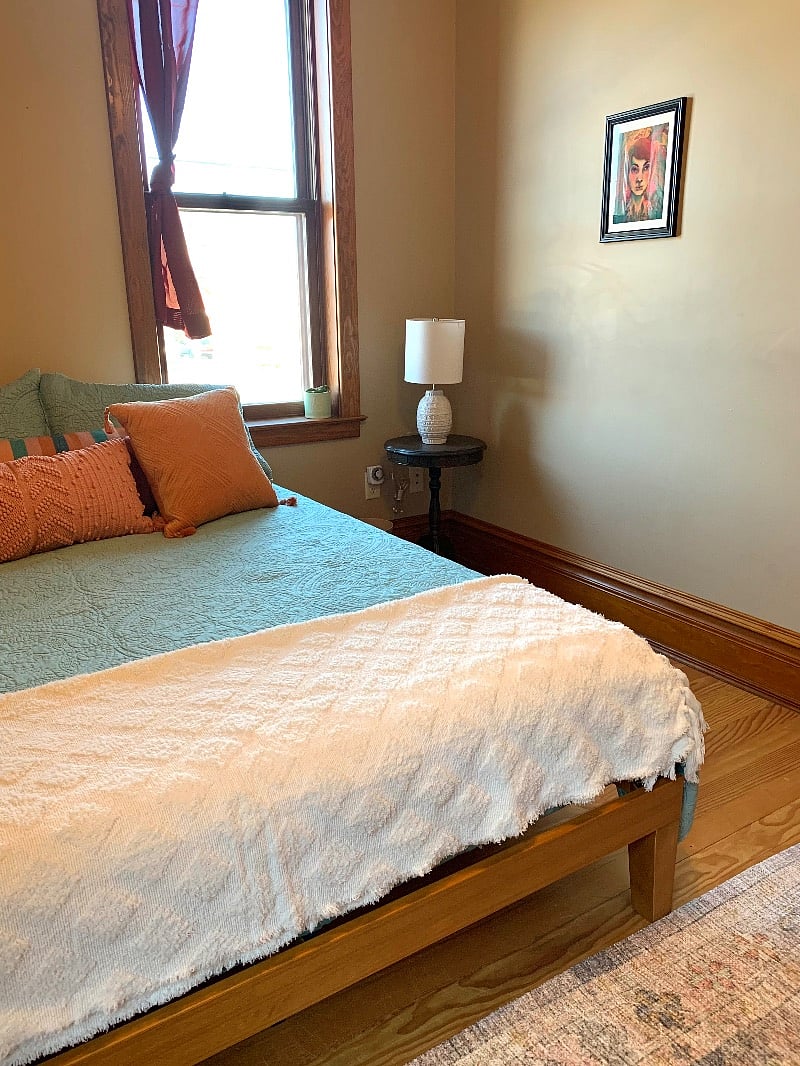 Second Bedroom- Queen Sized Bed with memory foam mattress. 