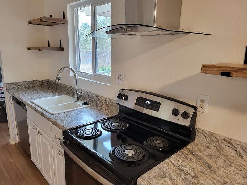Furnished Finder property 617570_1 photo 4