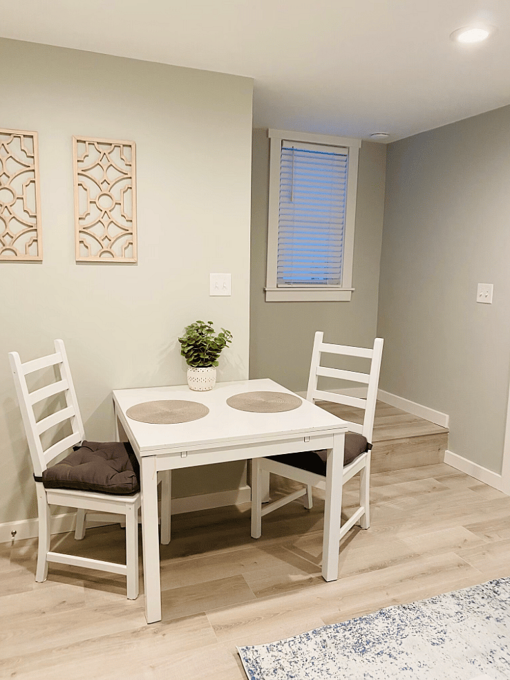 510 Elsmere Kitchen
