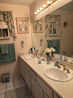 Master bath with shower