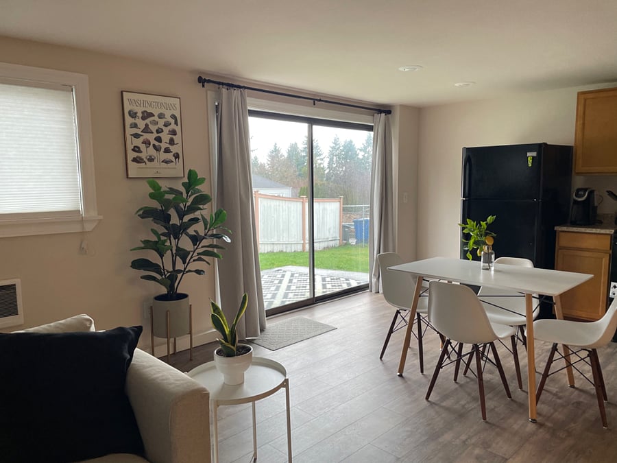 Furnished Finder property 617819_1 photo 17