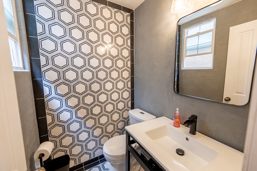 2nd bathroom