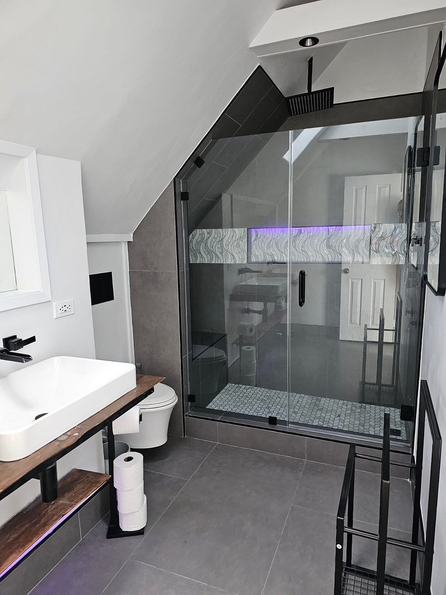 Master bathroom