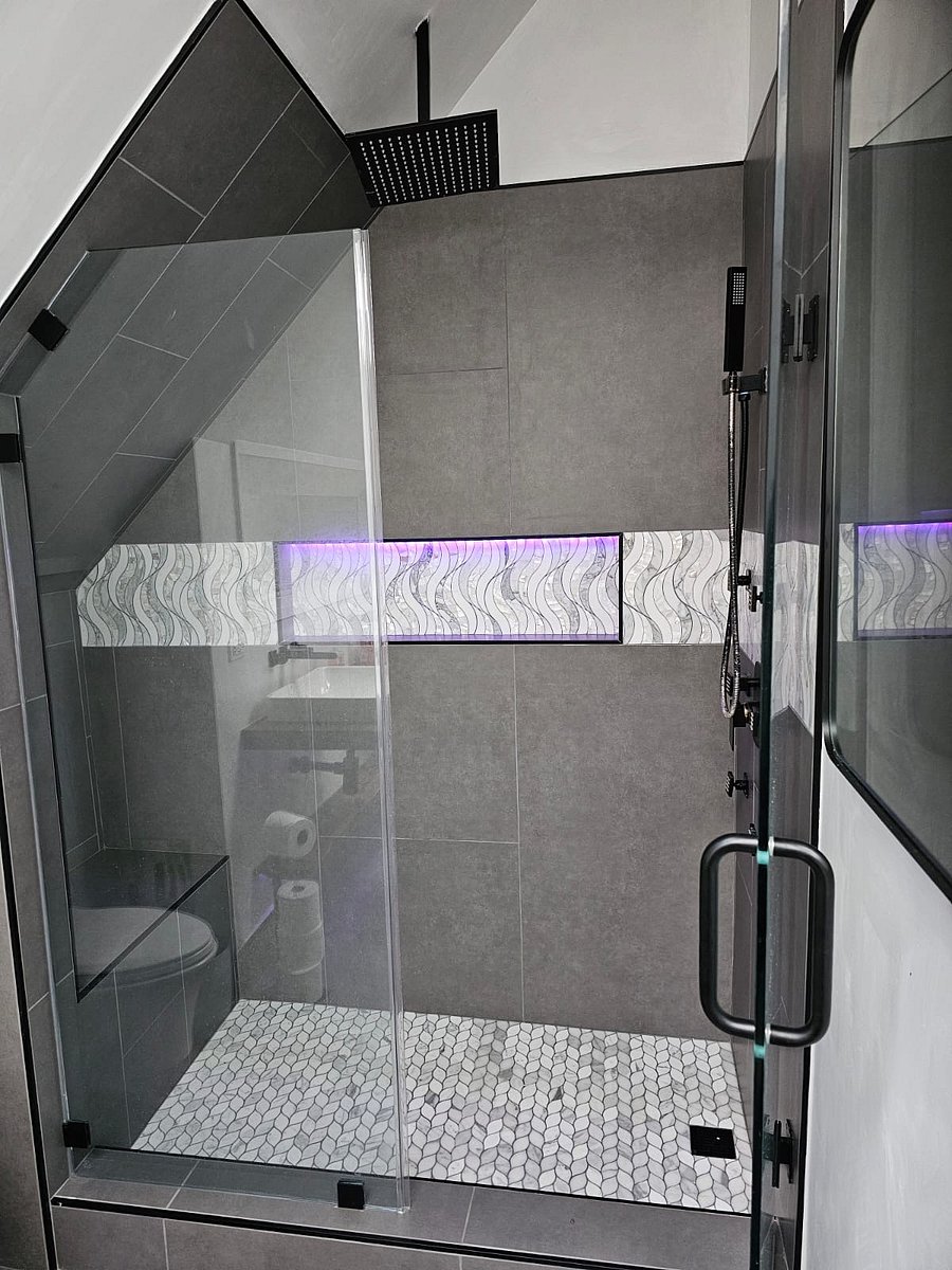 Master shower