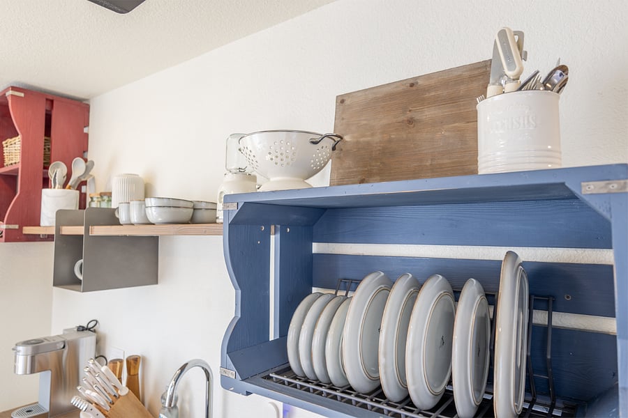 All kitchen essentials for preparing and enjoy gourmet meals