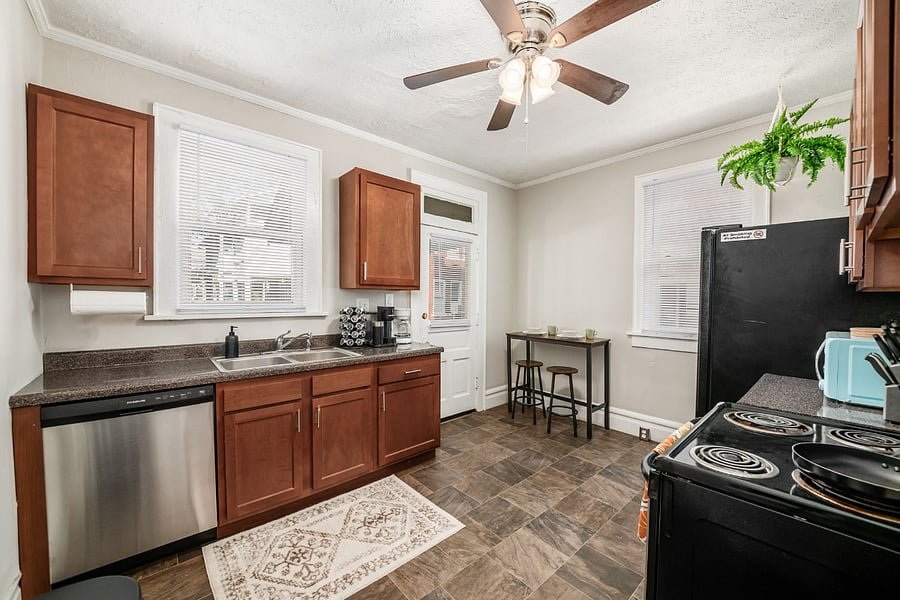 Furnished Finder property 617873_1 photo 8