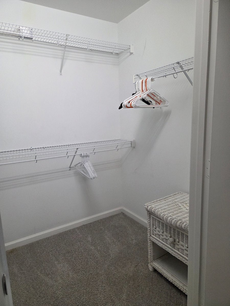 Furnished Finder property 617901_1 photo 20