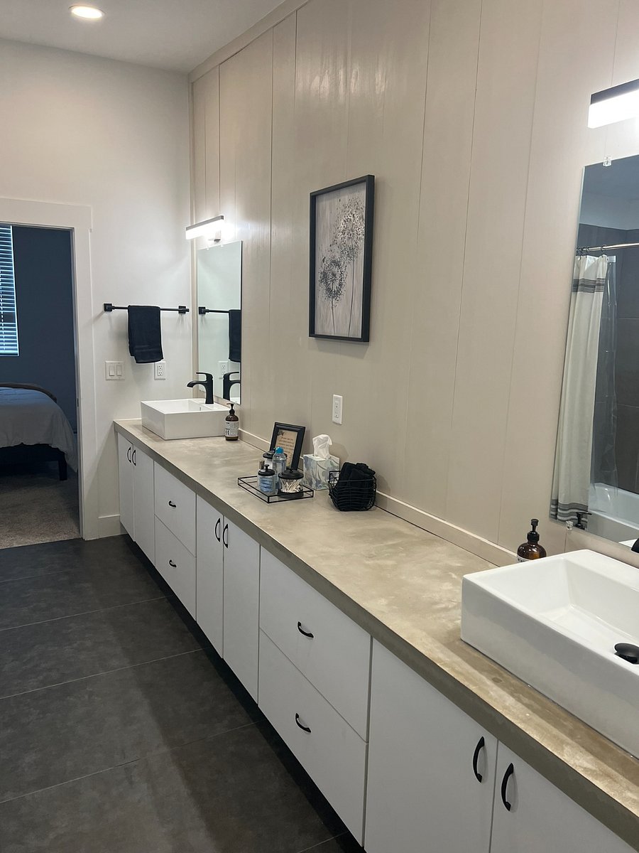 Furnished Finder property 617917_1 photo 32