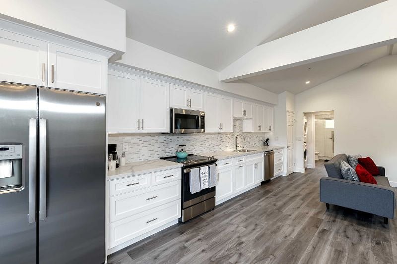 Furnished Finder property 617954_1 photo 5