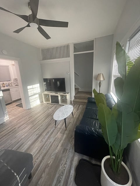 Furnished Finder property 617966_1 photo 9