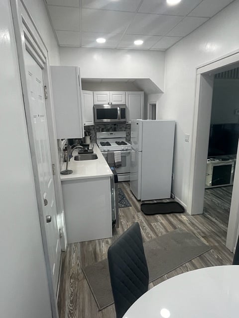 Furnished Finder property 617966_1 photo 12