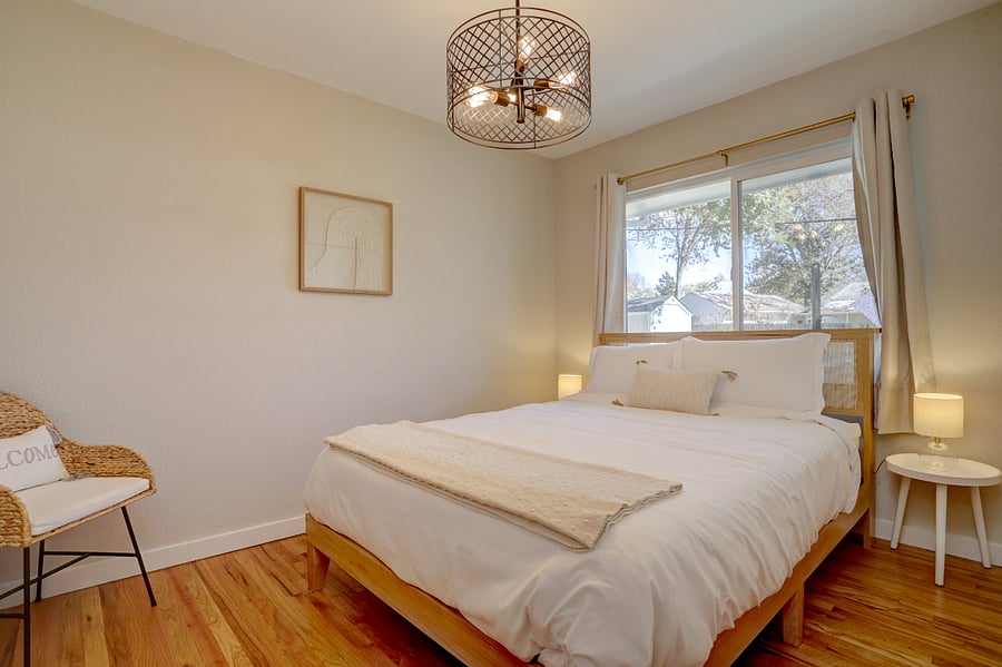 Queen Bedroom
